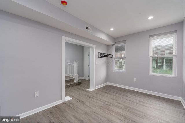 2922 RIDGEWOOD AVE, Baltimore, MD 21215