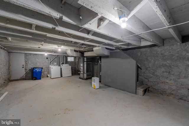 2922 RIDGEWOOD AVE, Baltimore, MD 21215