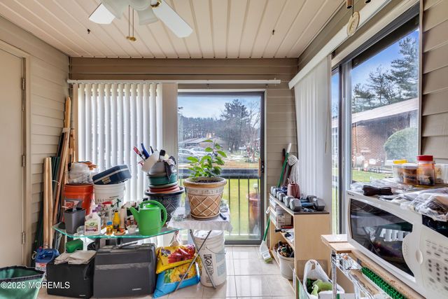 229 Medford Court A, Manalapan, NJ 07726