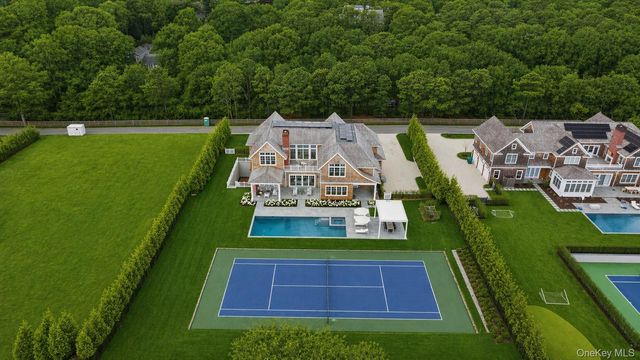 450 Seven Ponds Towd Road, Water Mill, NY 11976