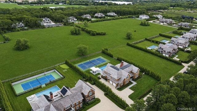450 Seven Ponds Towd Road, Water Mill, NY 11976
