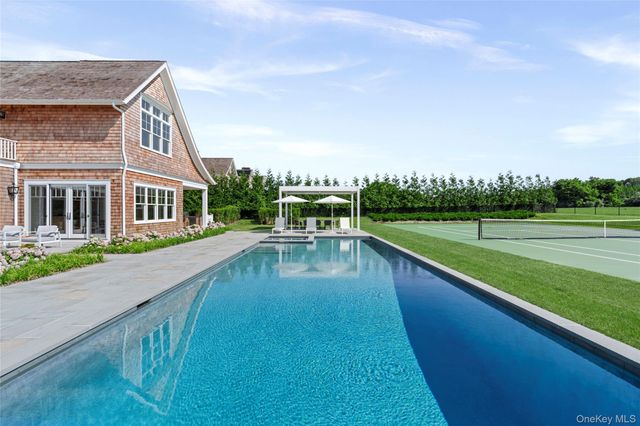 450 Seven Ponds Towd Road, Water Mill, NY 11976