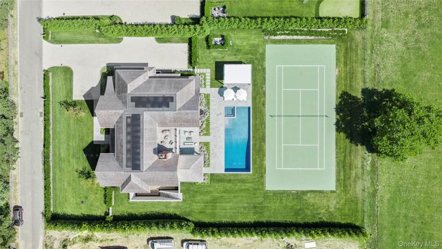 450 Seven Ponds Towd Road, Water Mill, NY 11976