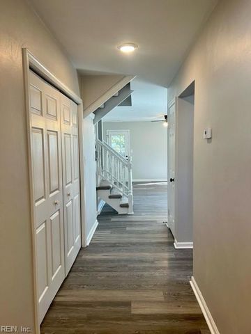 1716 Alvena LN, Virginia Beach, VA 23464