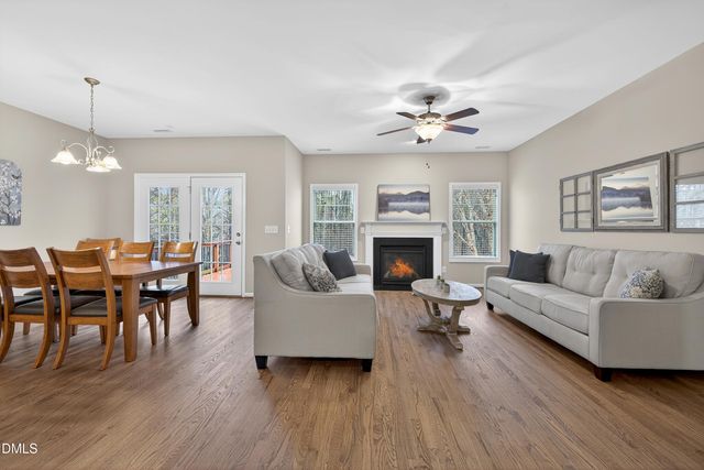 200 Shorehouse Way, Holly Springs, NC 27540