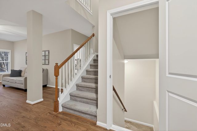 200 Shorehouse Way, Holly Springs, NC 27540