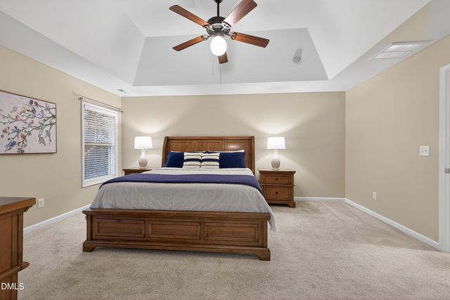 200 Shorehouse Way, Holly Springs, NC 27540