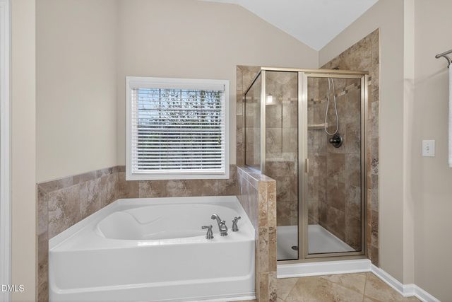 200 Shorehouse Way, Holly Springs, NC 27540