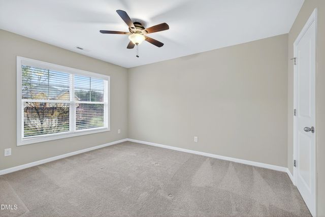 200 Shorehouse Way, Holly Springs, NC 27540