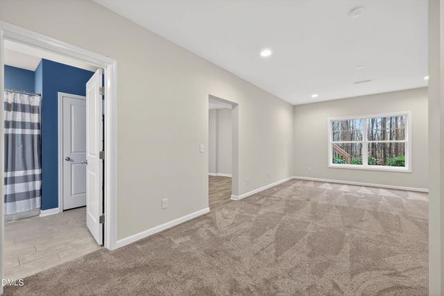 200 Shorehouse Way, Holly Springs, NC 27540