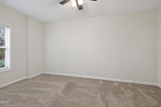 200 Shorehouse Way, Holly Springs, NC 27540