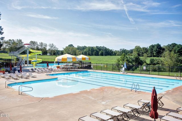 200 Shorehouse Way, Holly Springs, NC 27540