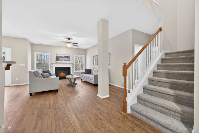 200 Shorehouse Way, Holly Springs, NC 27540