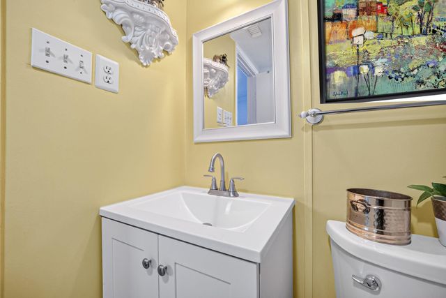 6402 Del Monte Drive 65, Houston, TX 77057