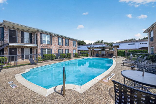 6402 Del Monte Drive 65, Houston, TX 77057