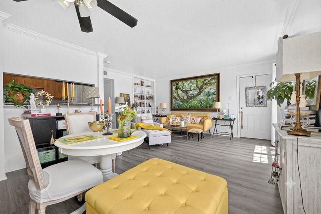6402 Del Monte Drive 65, Houston, TX 77057