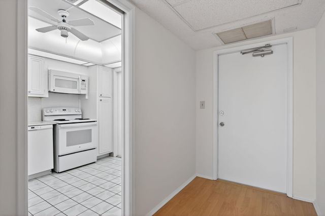 2651 S Palm Aire Drive 302, Pompano Beach, FL 33069