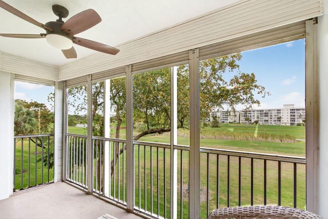 2651 S Palm Aire Drive 302, Pompano Beach, FL 33069