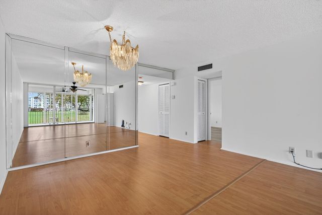 2651 S Palm Aire Drive 302, Pompano Beach, FL 33069