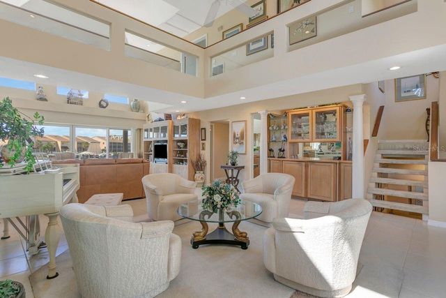205 6TH STREET E, Tierra Verde, FL 33715