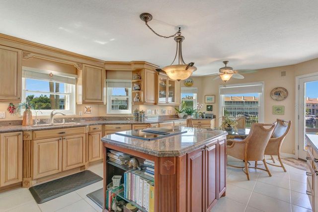 205 6TH STREET E, Tierra Verde, FL 33715