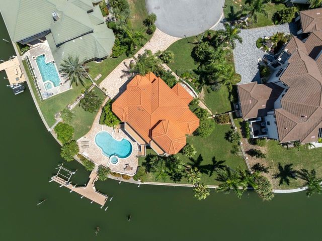 205 6TH STREET E, Tierra Verde, FL 33715