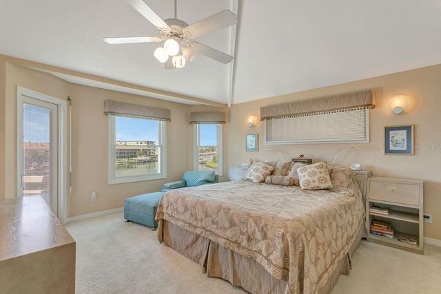 205 6TH STREET E, Tierra Verde, FL 33715