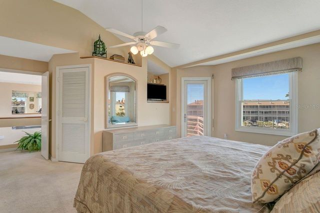 205 6TH STREET E, Tierra Verde, FL 33715
