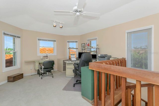 205 6TH STREET E, Tierra Verde, FL 33715