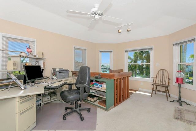 205 6TH STREET E, Tierra Verde, FL 33715