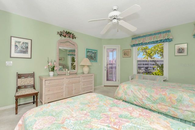 205 6TH STREET E, Tierra Verde, FL 33715