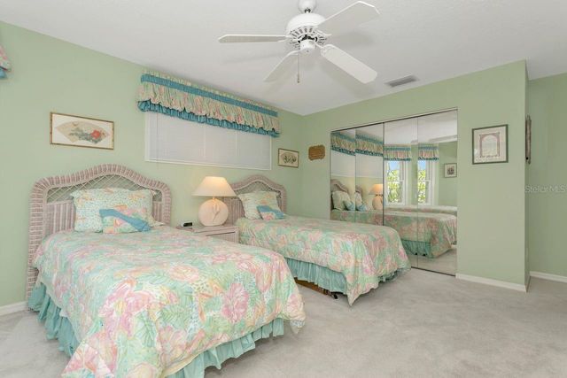 205 6TH STREET E, Tierra Verde, FL 33715