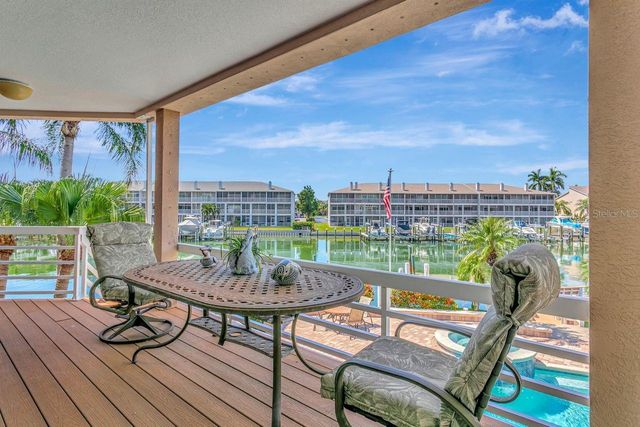 205 6TH STREET E, Tierra Verde, FL 33715
