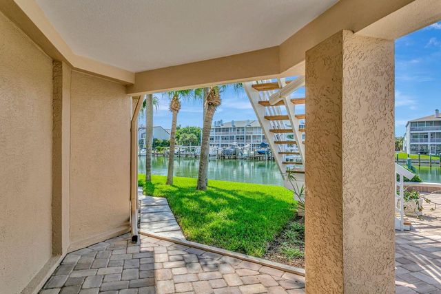 205 6TH STREET E, Tierra Verde, FL 33715