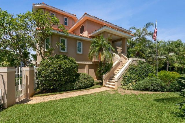 205 6TH STREET E, Tierra Verde, FL 33715