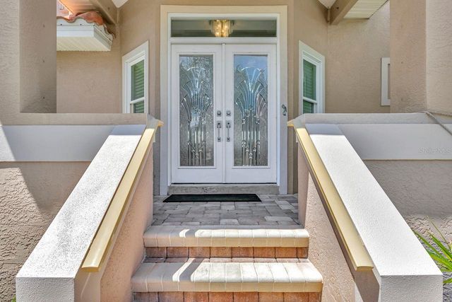 205 6TH STREET E, Tierra Verde, FL 33715