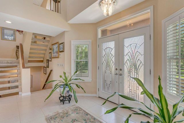 205 6TH STREET E, Tierra Verde, FL 33715