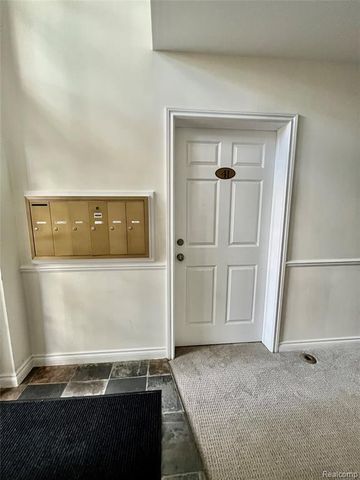 1113 N Old Woodward Avenue 41, Birmingham, MI 48009