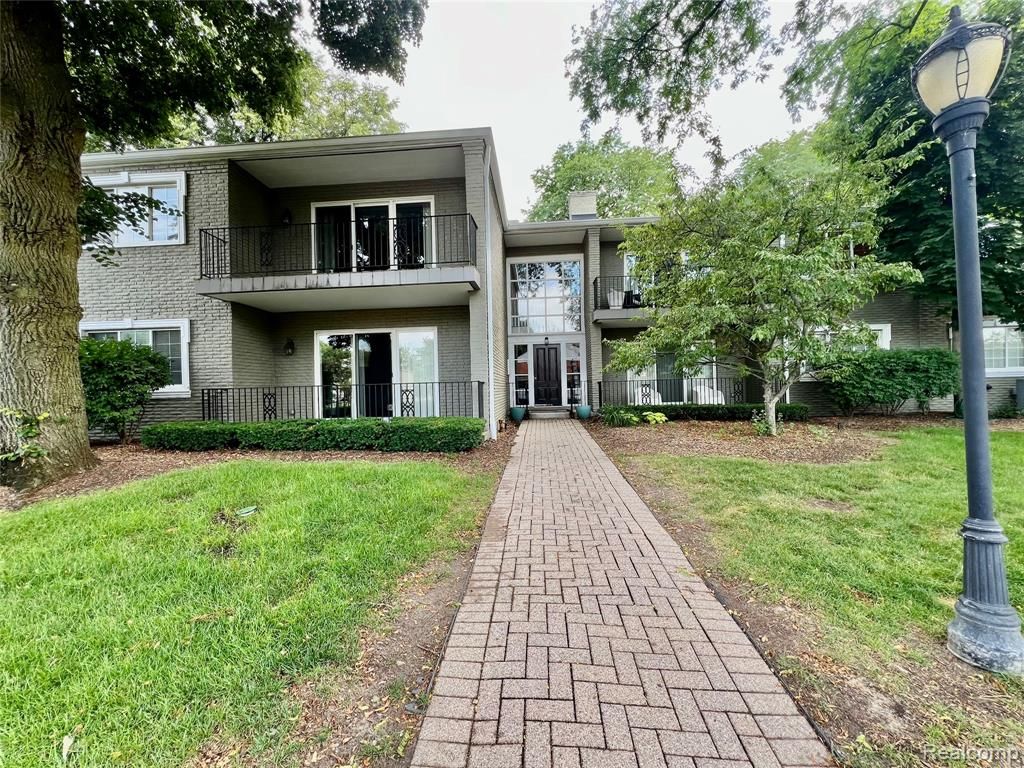 1113 N Old Woodward Avenue 41, Birmingham, MI 48009