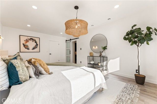 1337 18th Street 6, Santa Monica, CA 90404