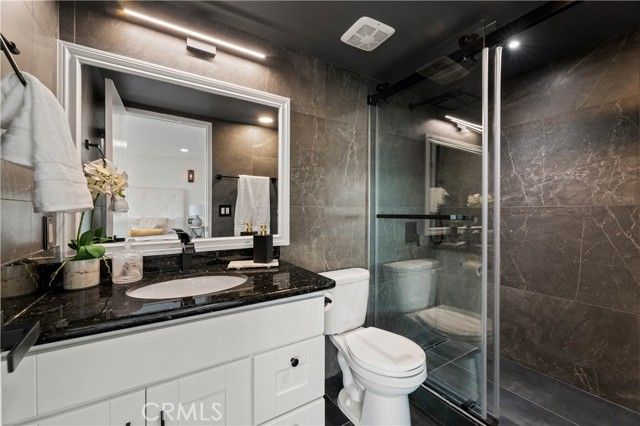 1337 18th Street 6, Santa Monica, CA 90404