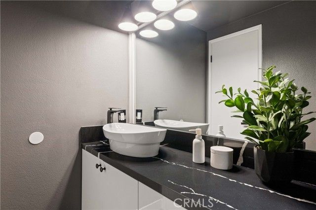 1337 18th Street 6, Santa Monica, CA 90404