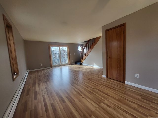 1730 Farmington Avenue A, Farmington, CT 06085