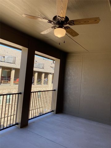 2401 Siskiyou Street, Lewisville, TX 75056