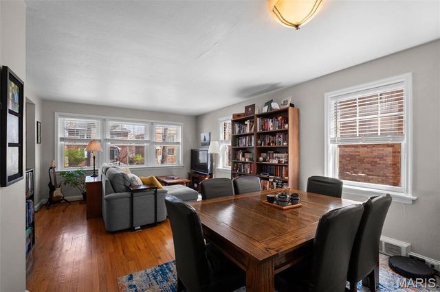 7030 Amherst Avenue, University City, MO 63130