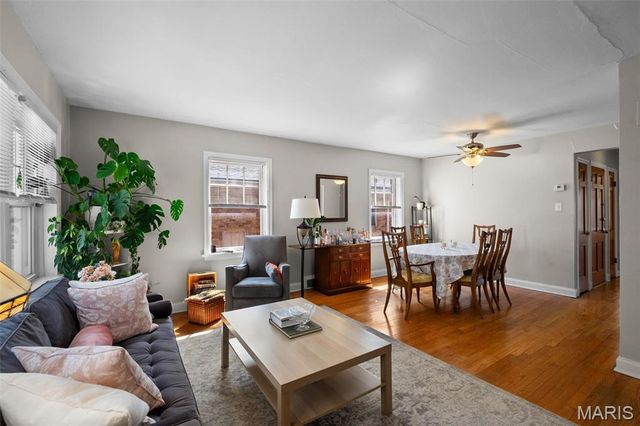 7030 Amherst Avenue, University City, MO 63130