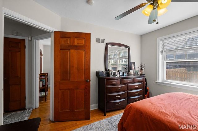 7030 Amherst Avenue, University City, MO 63130