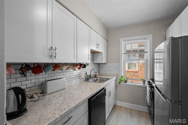 7030 Amherst Avenue, University City, MO 63130