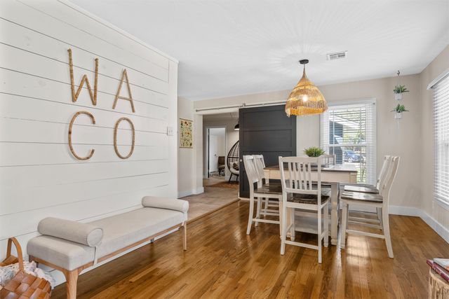 1320 Hillside Street, Waco, TX 76710