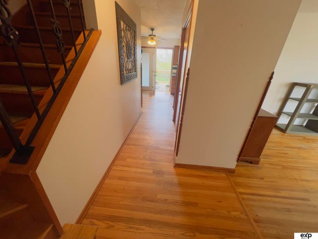 16512 Poppleton Avenue, Omaha, NE 68130